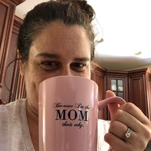 Meet your Posher, Laura